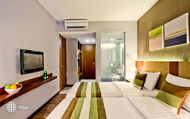 Grand Whiz Hotel Kelapa Gading 19