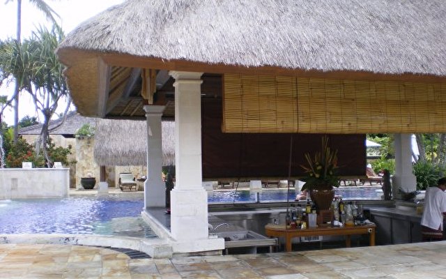 Rama Beach Resort And Villas 12