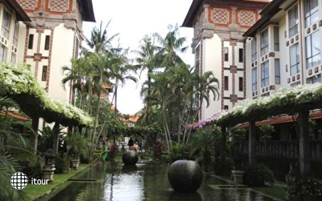 Sanur Paradise Plaza Hotel 12