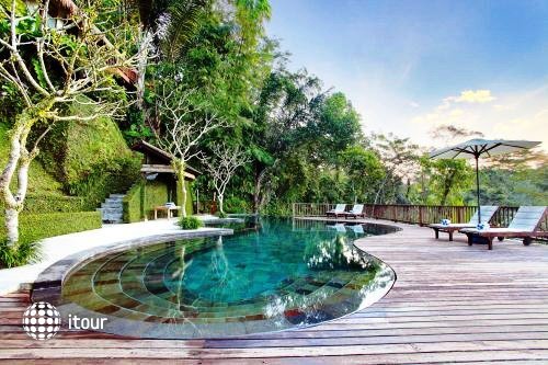 Nandini Bali Resort & Spa 11
