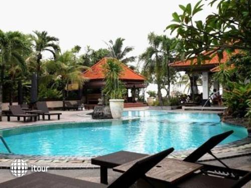 Vila Shanti Beach Hotel 17