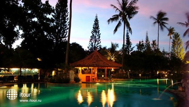 Bali Tropic Resort & Spa 34