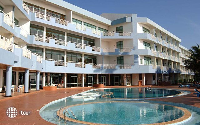 Induruwa Beach Resort 6