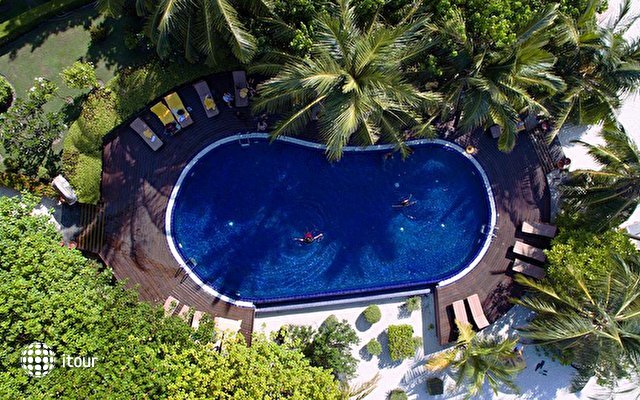 Adaaran Prestige Vadhoo (ex. Vadhoo Island Resort) 2