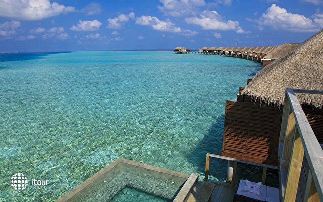 Velassaru Maldives (ex Laguna Beach Resort) 42