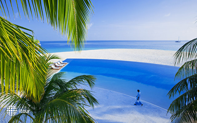 Velassaru Maldives (ex Laguna Beach Resort) 49