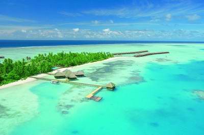 Medhufushi Island Resort 1