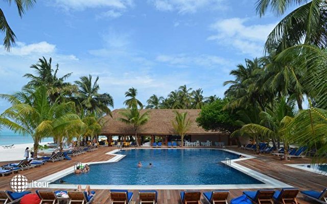 Meeru Island Resort 4
