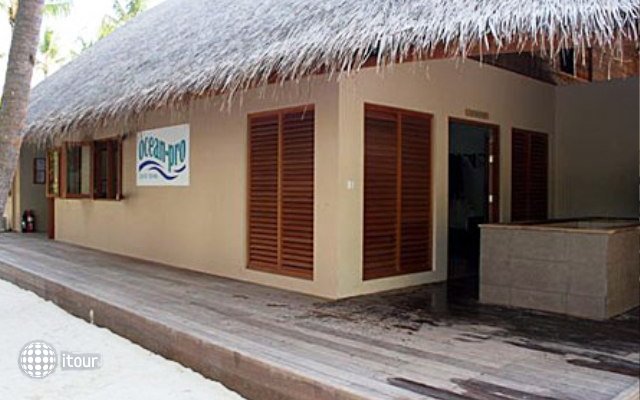 Veligandu Island Resort 99