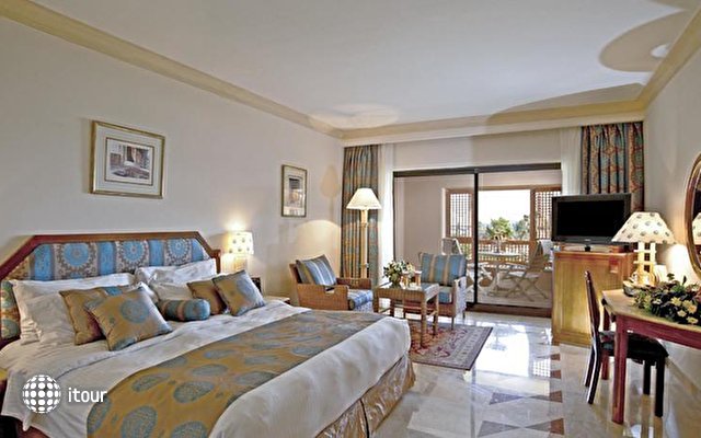 Continental Hotel Hurghada (ex. Movenpick Resort Hurghada) 17