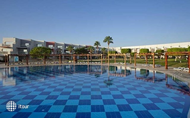 Sunrise Crystal Bay Resort 2