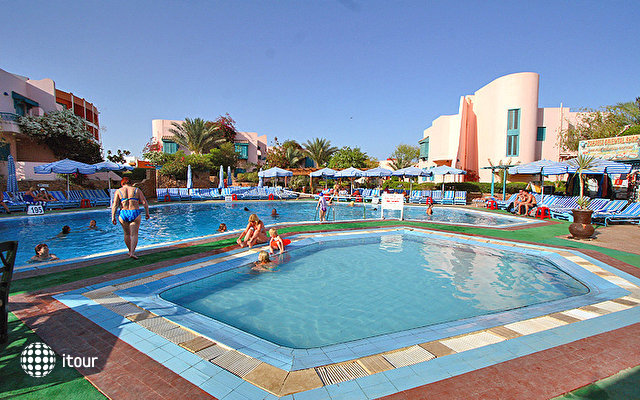 Zahabia Village Beach Resort 1