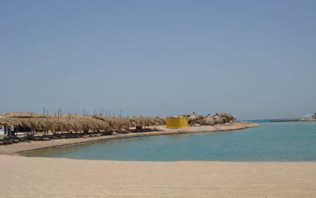El Samaka Beach 41