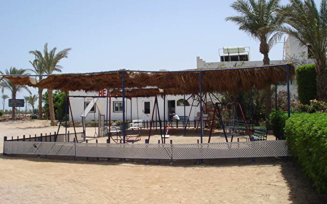 El Samaka Beach 32