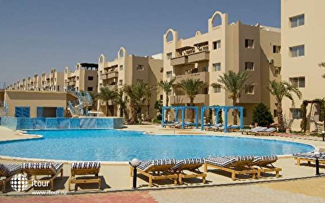 Nubia Aqua Beach Resort 44