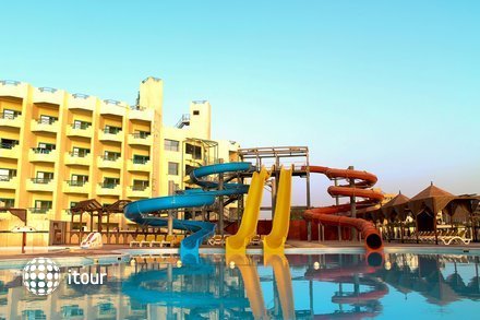 Montillon Grand Horizon Beach Resort  20