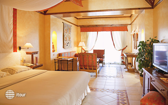 Grand Resort Hurghada 11