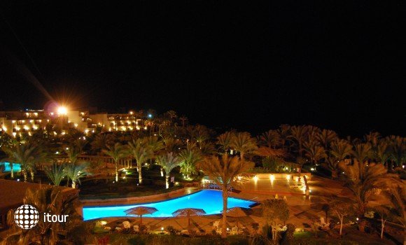 Fort Arabesque Resort 15