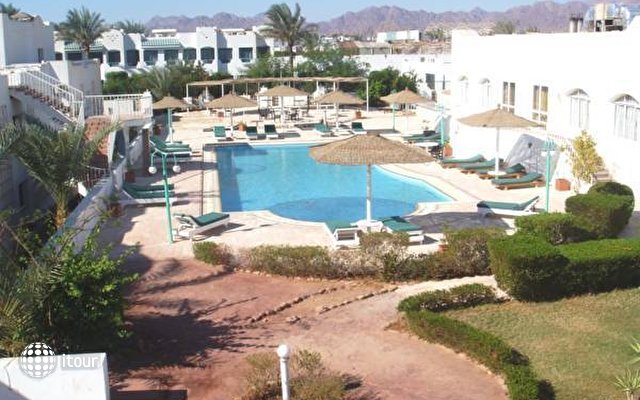 Desert View Resort 4