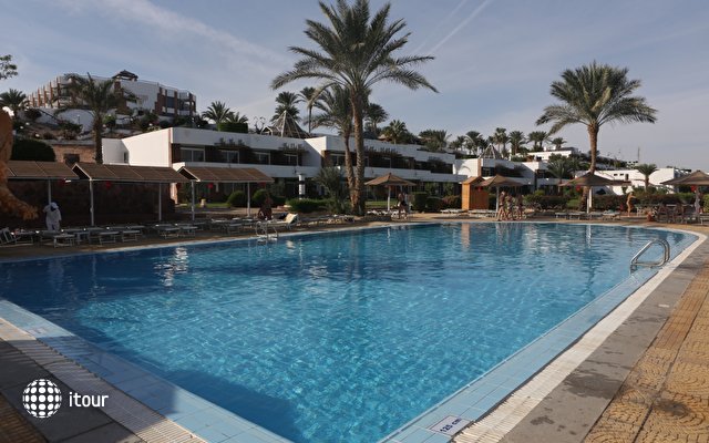 Pyramisa Sharm El Sheikh Resort (ex. Sea Magic Resort) 4