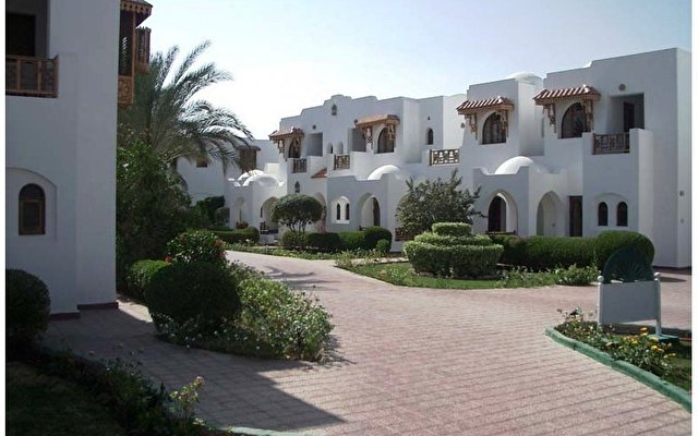 Royal Holiday Beach Resort (ex. Sonesta Beach Resort Sharm El Sheikh)  12