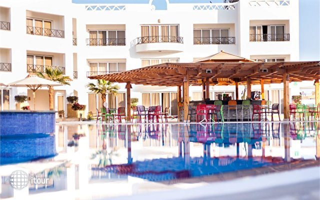Old Vic Sharm Resort 6