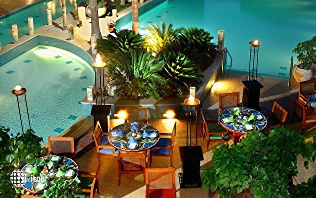 Four Seasons Hotel Cairo Nile Plaza 8