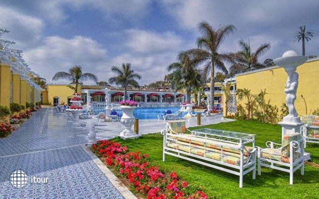 Paradise Beach Resort 21