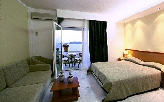 Alexandros Palace Hotel & Suites 7
