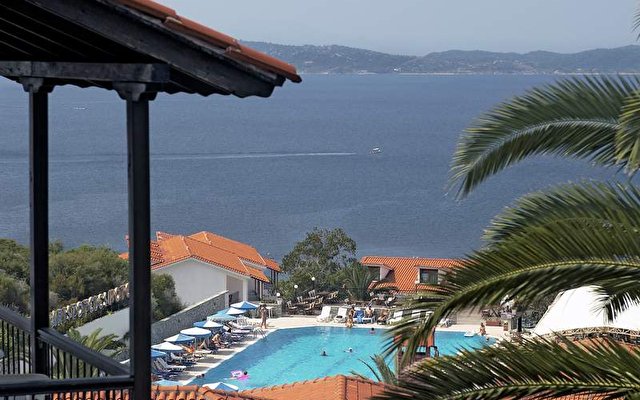 Aristoteles Holiday Resort & Spa 13