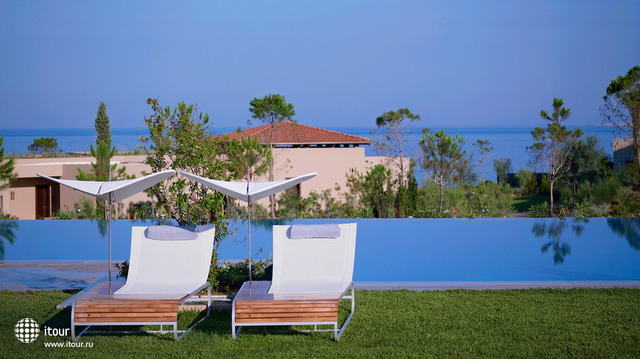 The Romanos Luxury Collection Resort 56