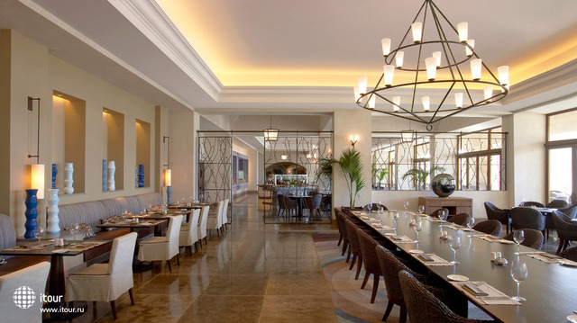 The Romanos Luxury Collection Resort 60