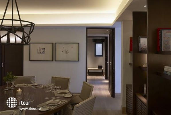 The Romanos Luxury Collection Resort 88
