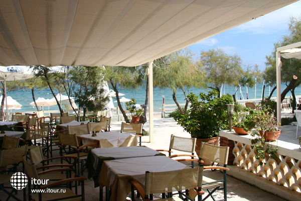 Ionian Beach Hotel 8