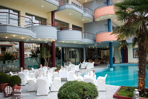 Mediterranean Resort 14