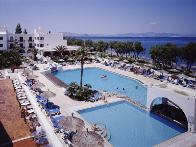 Oceanis Beach Resort 7