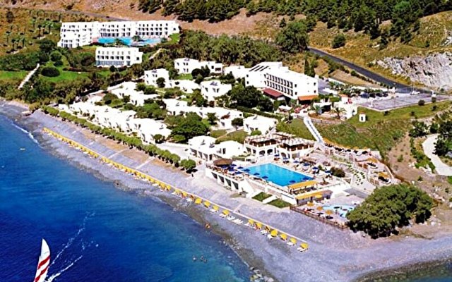Dimitra  Beach  Resort 1