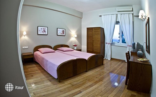 Hotel Vassilikon 16