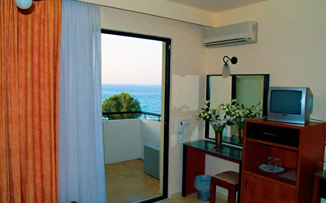 Zephyros Beach Hotel 18