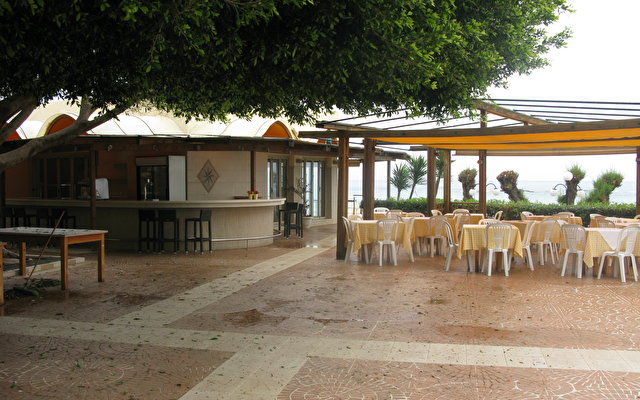 Zephyros Beach Hotel 28