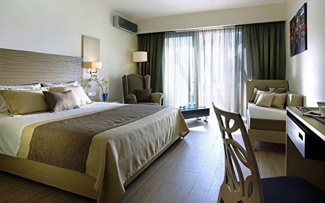 Filion Suites Resort & Spa 3