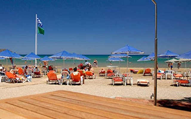 Amalthia Beach Resort 9