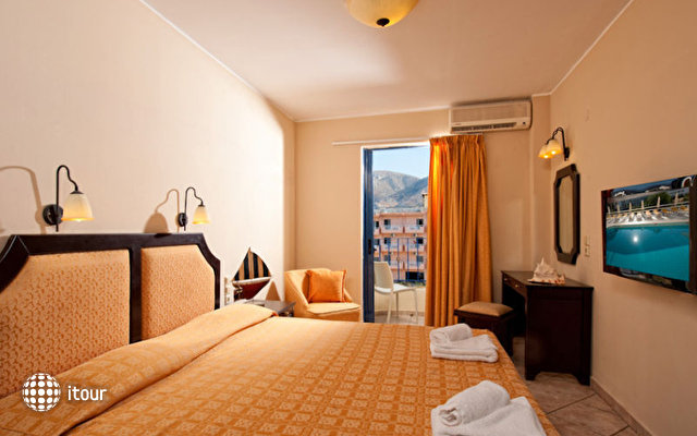 Manos Maria Hotel & Apartments 11