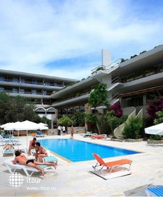 Sitia Beach Resort And Spa 35