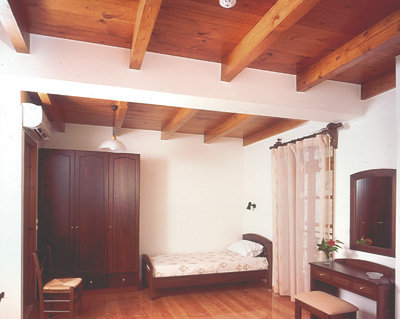 Ontas Traditional Hotel 10