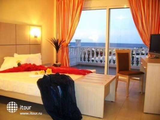 Hotel Matheo Villa & Suites 17