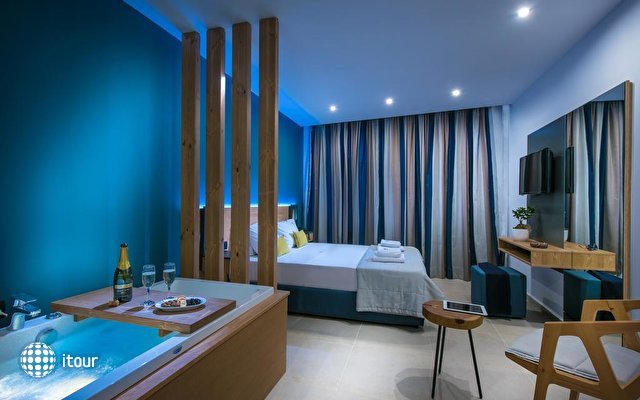 Infinity Blue Boutique Hotel 5
