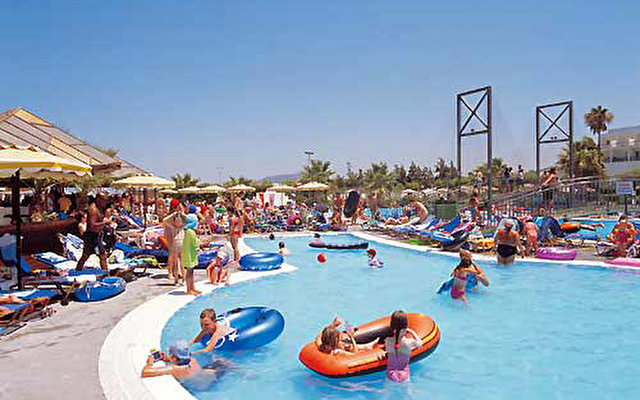 Doreta Beach Resort & Spa 14