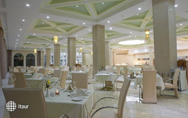 Atrium Platinum Luxury Resort Hotel & Spa 10