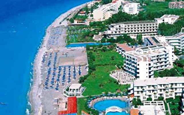 Sun Beach Resort Complex 5